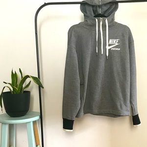 Nike Sportswear Cropped Hoodie